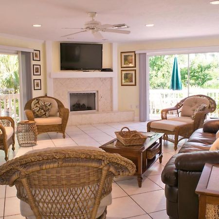 Siesta Palms By The Beach Cayo Siesta Exterior foto